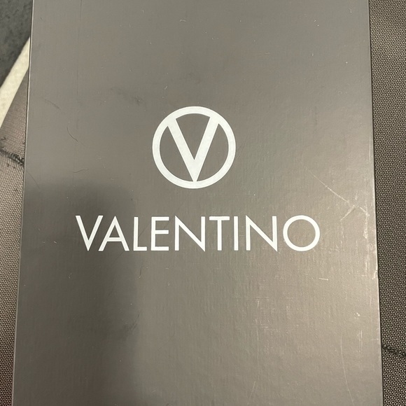 Valentinos Fresia Python White Gold - Picture 3 of 8